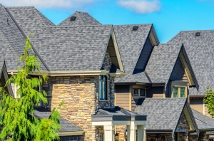 Buying a New Home? Here’s What to Look for in a Roof